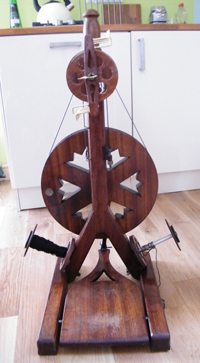 Easy-Spin spinning wheel